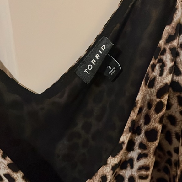 Torrid leopard print tank top - Picture 2 of 2